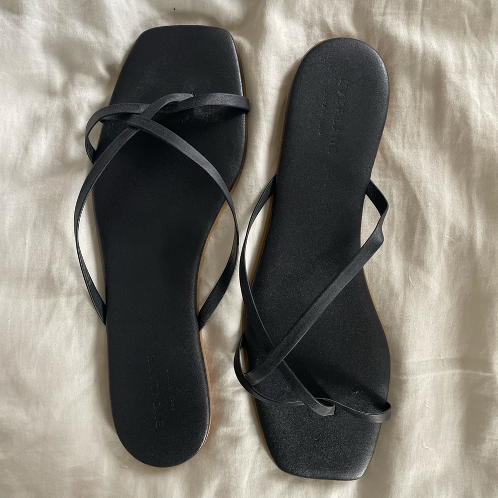 Everlane Black Strappy Sandals